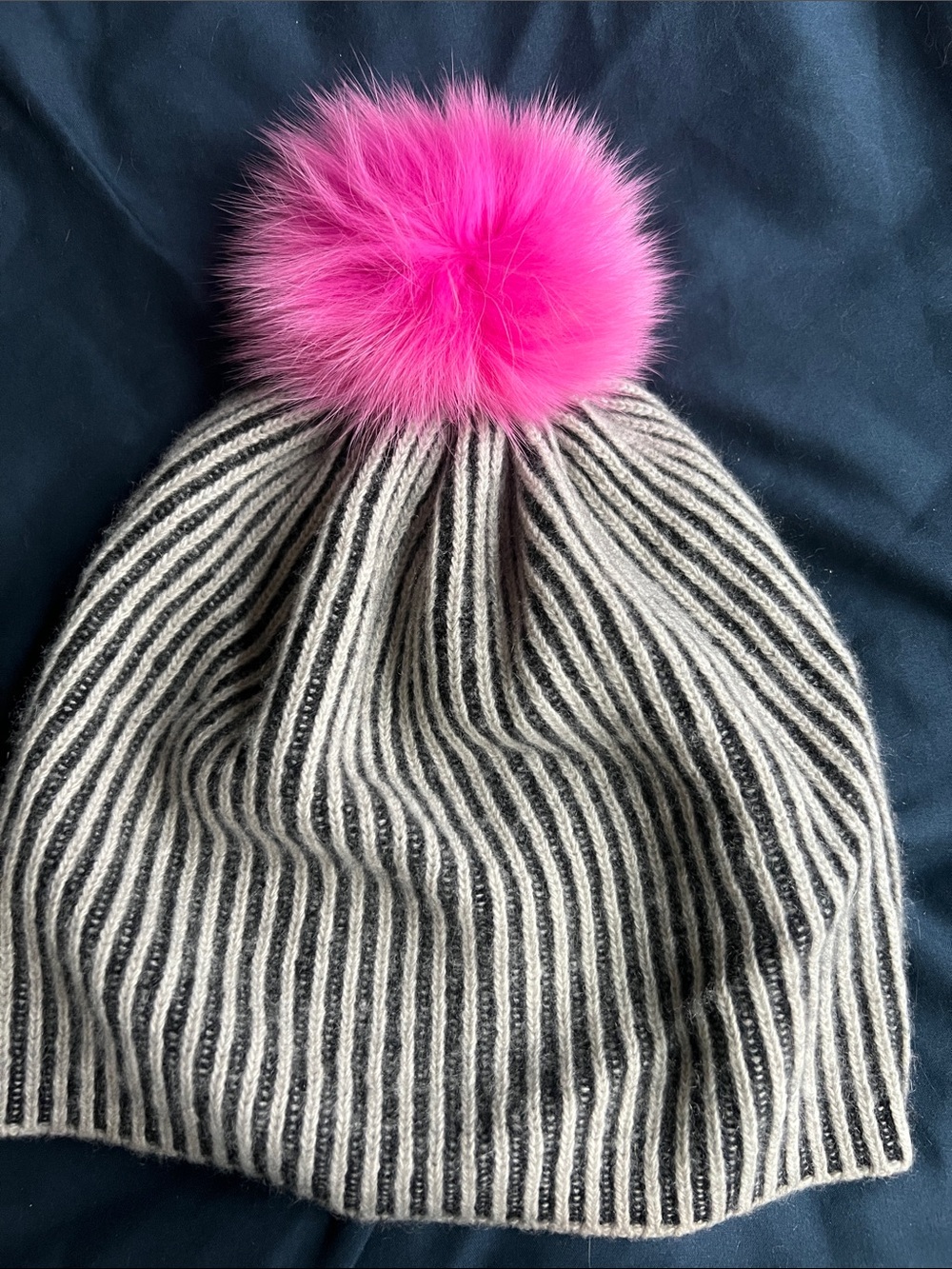 Cashmere/fox hat